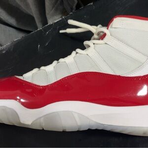 Men’s air jordan 11 retro “cherry”
